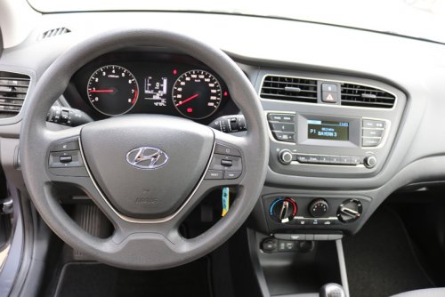 Hyundai i20 blue - 1.2 Select (62 kW / 84PS) - 5-Gang Schaltgetriebe